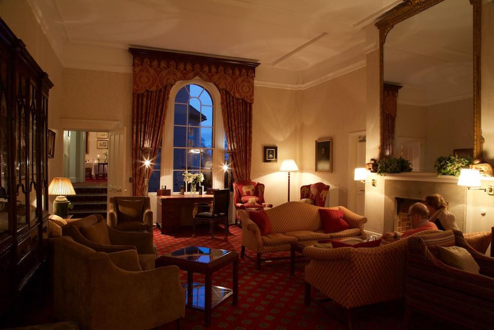 Flitwick Manor Hotel Exteriör bild