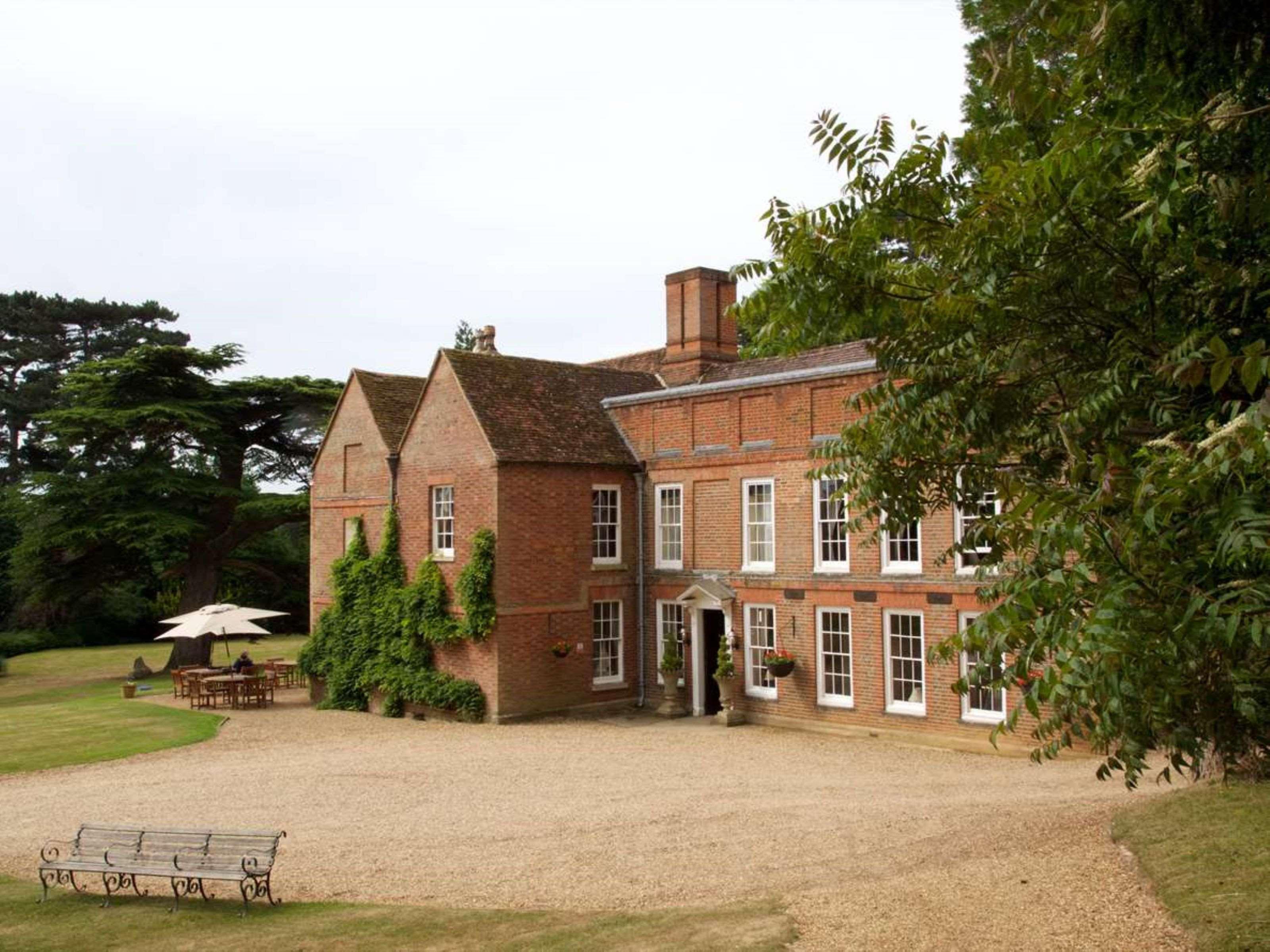Flitwick Manor Hotel Exteriör bild