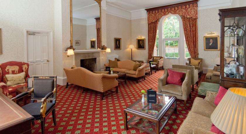 Flitwick Manor Hotel Exteriör bild