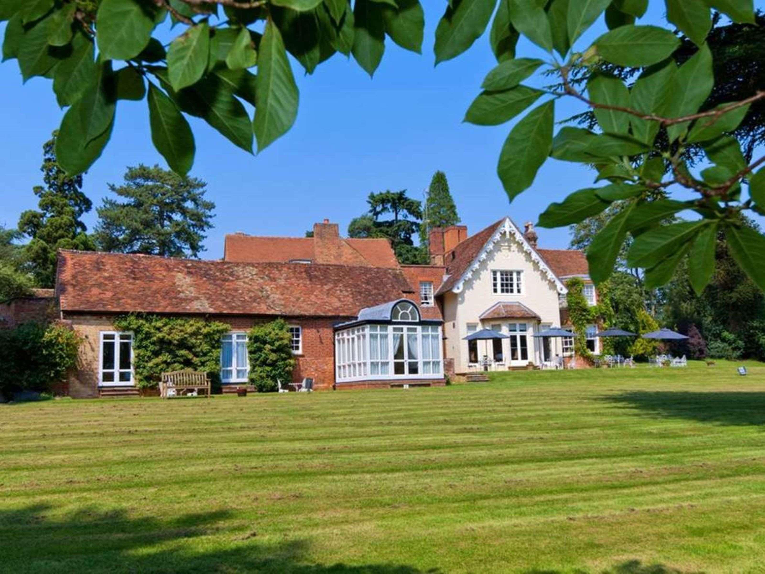 Flitwick Manor Hotel Exteriör bild